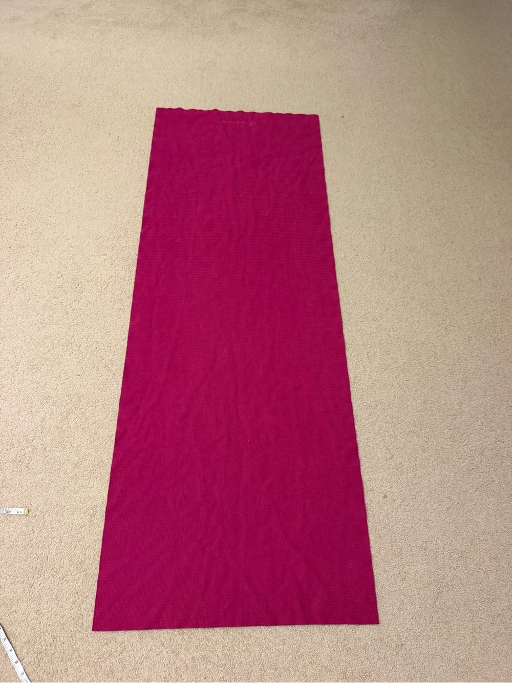 Pink Gaiam Yoga Mat Microfiber cover towel 65.5 x 24” non slip grip for hot yoga